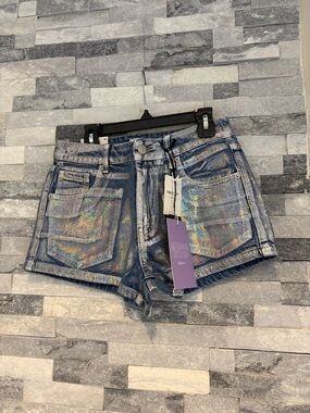 Forever 21 Women's shorts brand new with tags size 24